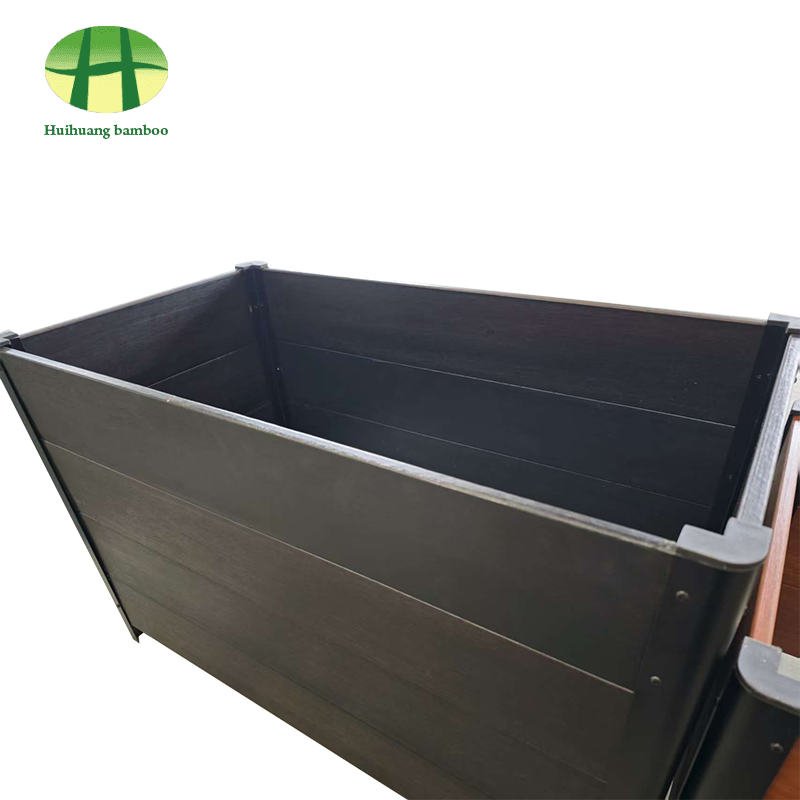 Fioriera in legno composito resistente agli agenti atmosferici per esterni Fioriera in legno composito resistente agli agenti atmosferici per esterni