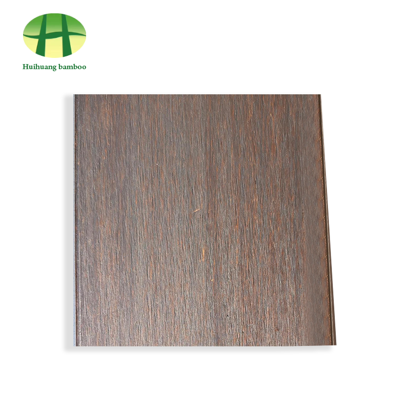 Pavimentazione in bambù pesante lucido di colore carbonizzato
