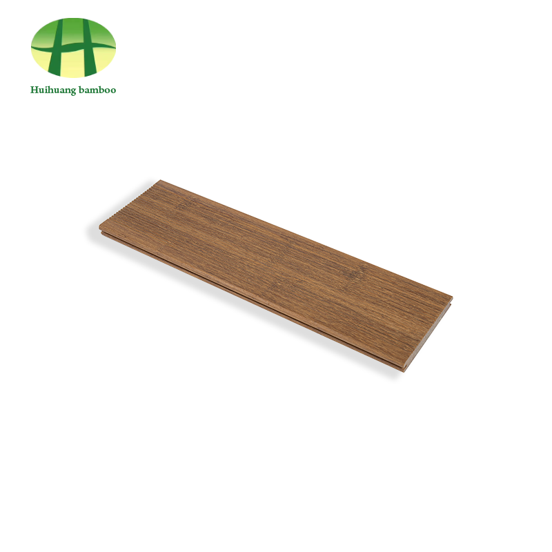 Pavimentazione in bambù di colore originale