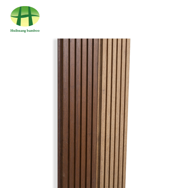 Pavimento in bambù con scanalatura larga